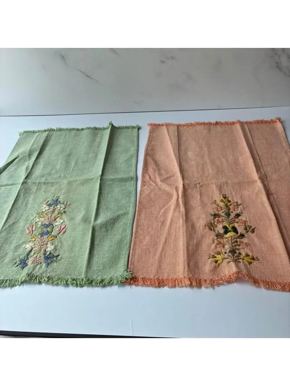 Vintage Hand Embroidered Linen Tip Towels Set of 2 Floral Fringe Guest Towels